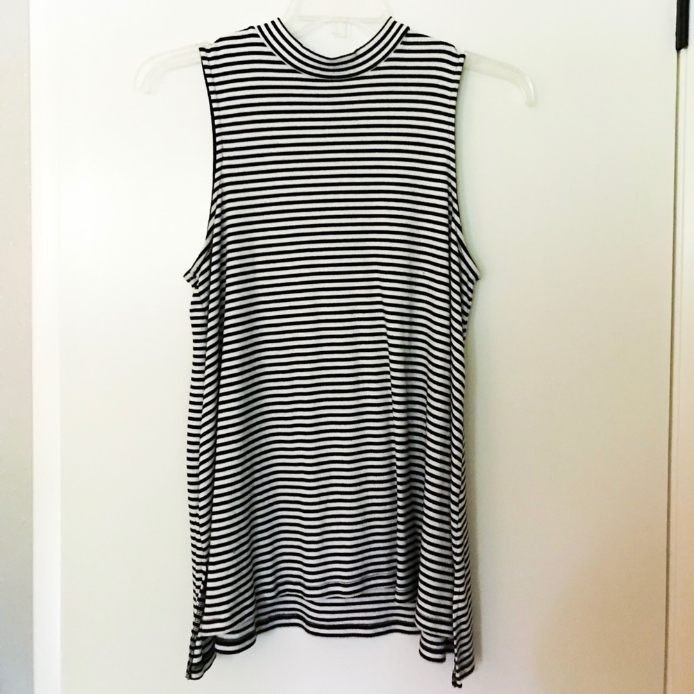 Sleeveless striped top
